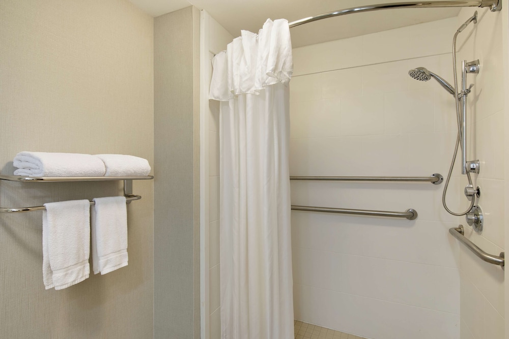 Homewood Suites by Hilton Lubbock - photo 13