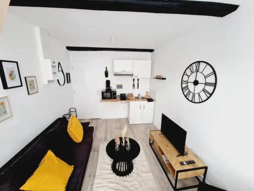 Appartements Centre Ville Avesnes Sur Helpe Duplex Confort — hotel in Avesnes-Sur-Helpe