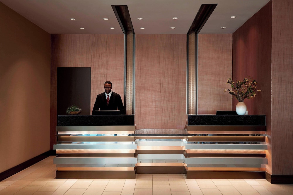 Ithaca Marriott Downtown on the Commons - photo 3