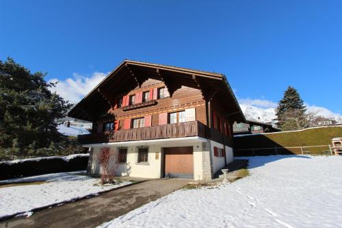 Chalet Les Arolles — 4-Star Luxury Hotel in Chateau-D'oex, Switzerland