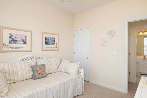 A Bit O'Heaven by Oak Island Accommodations - photo 38
