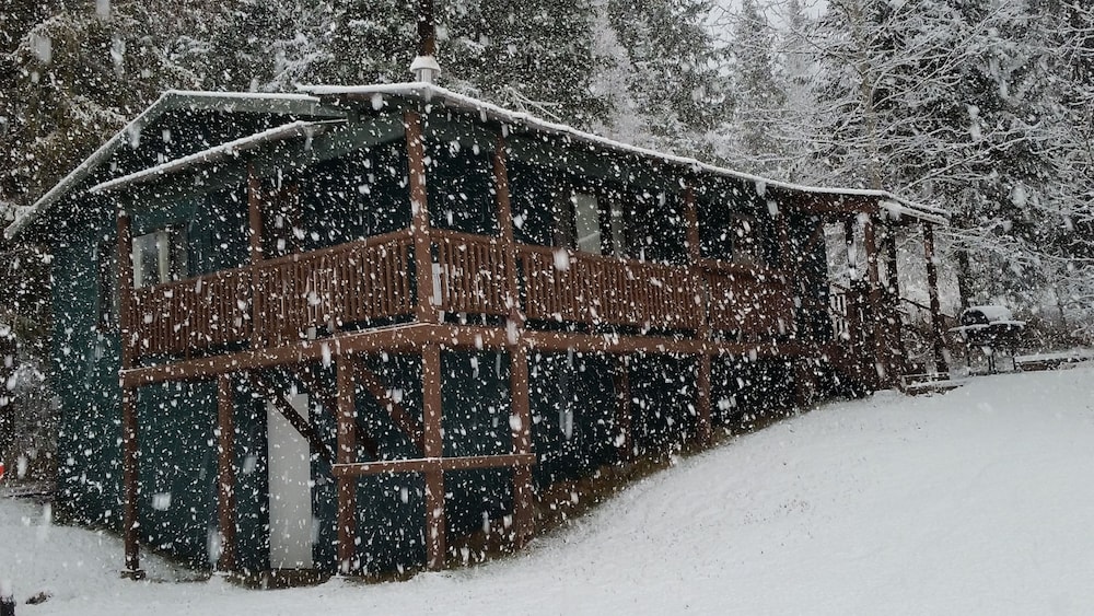 Gwin's Lodge & Roadhouse Est. 1952 - photo 81