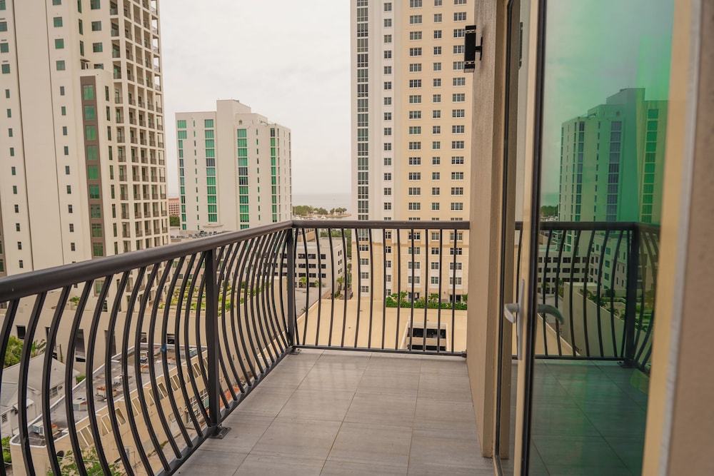 Galaxy Hotel - photo 15