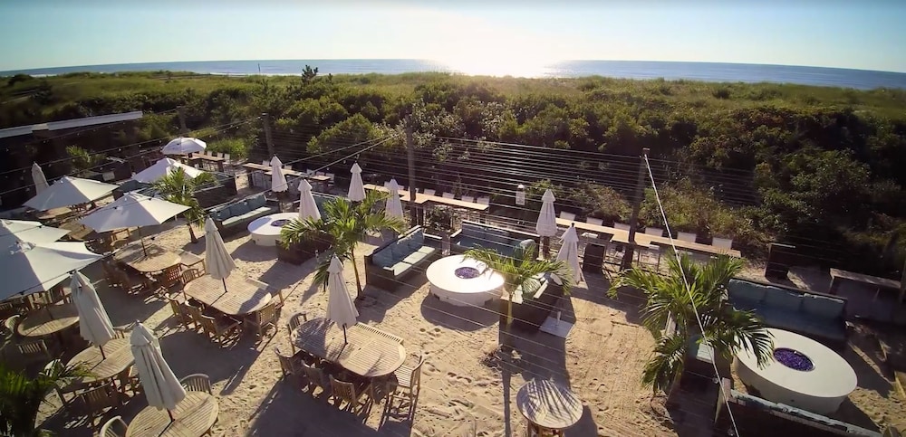 Icona Avalon in Avalon, United States