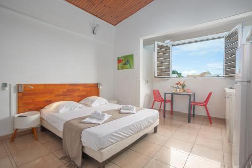 Studio 202 Allamanda Proche plage — 4-Star Luxury Hotel in Les Trois-Ilets, Martinique