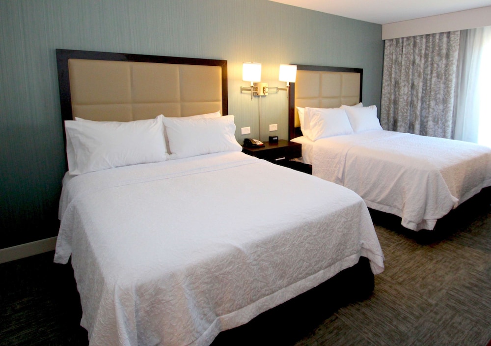 Hampton Inn Suffolk - photo 16