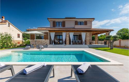 Villa Delfar — 5-Star Luxury Hotel in Galizana, Croatia