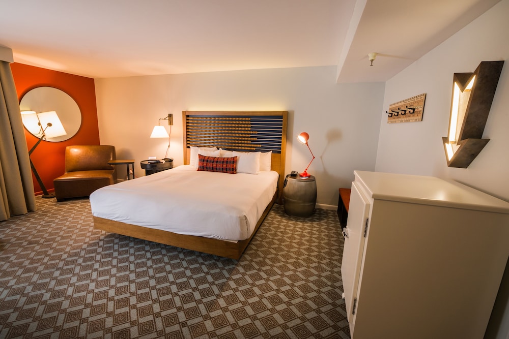 Chaminade Resort & Spa - photo 22