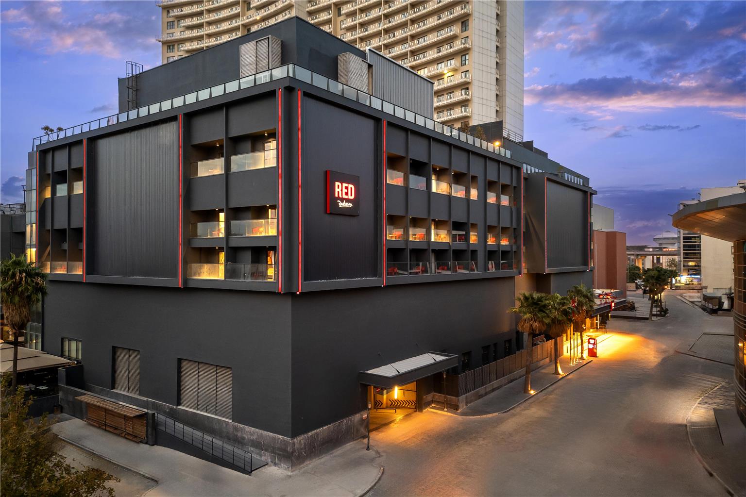 Radisson RED Hotel Izmir Point Bornova — 4-Star Luxury Hotel in Izmir, Turkey