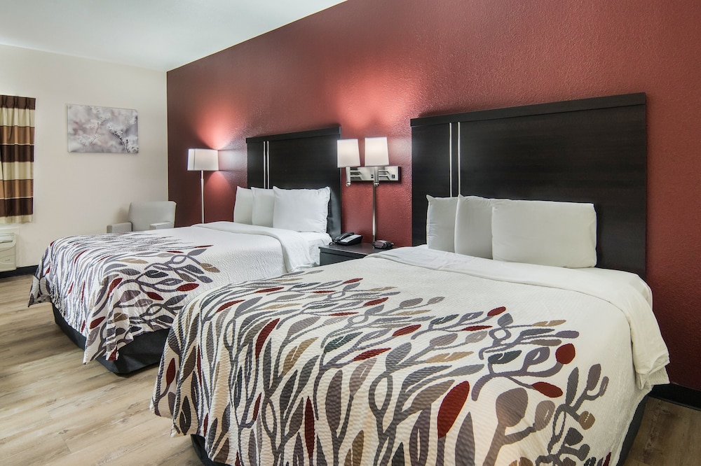 Red Roof Inn Fort Worth Saginaw - photo 22