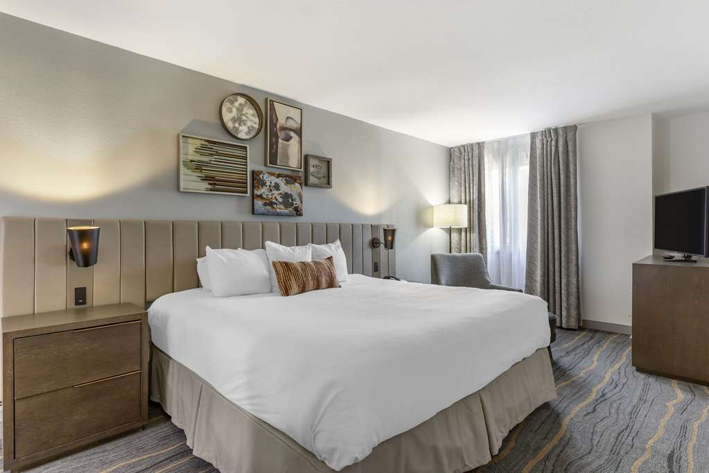 Windmill Suites Surprise Ascend Hotel Collection - featured photo