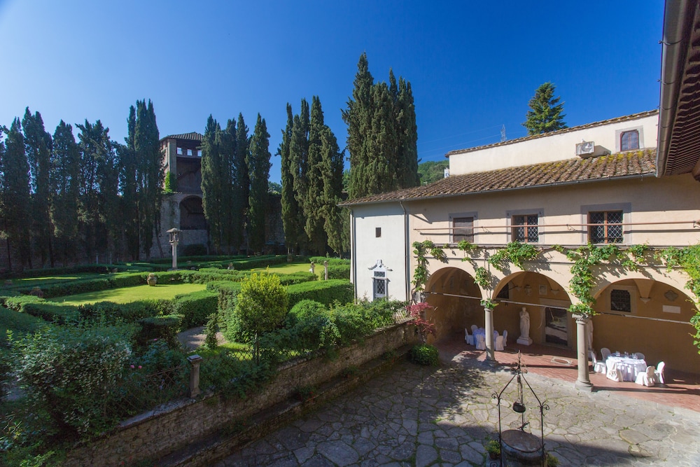 Hotel Villa Casagrande — 4-Star Luxury Hotel in Figline Valdarno, Italy