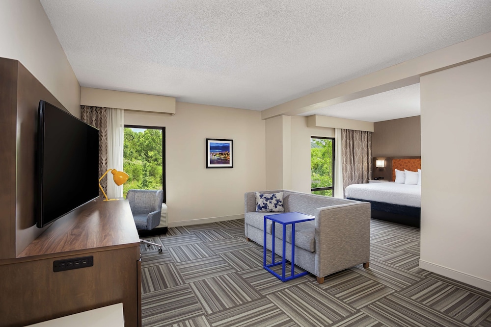 Hampton Inn Kingsport - photo 14