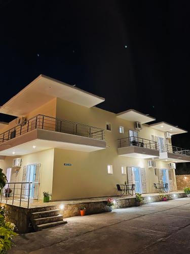 Orea Hotel - carbon neutral hotel in Himare