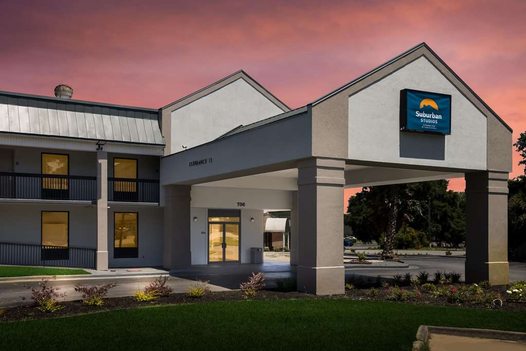 Suburban Studios Hinesville Fort Stewart Area - photo 2