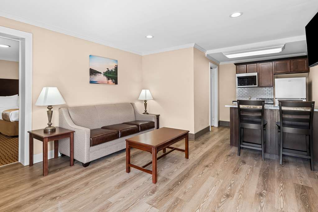 Best Western Forest Inn - photo 11