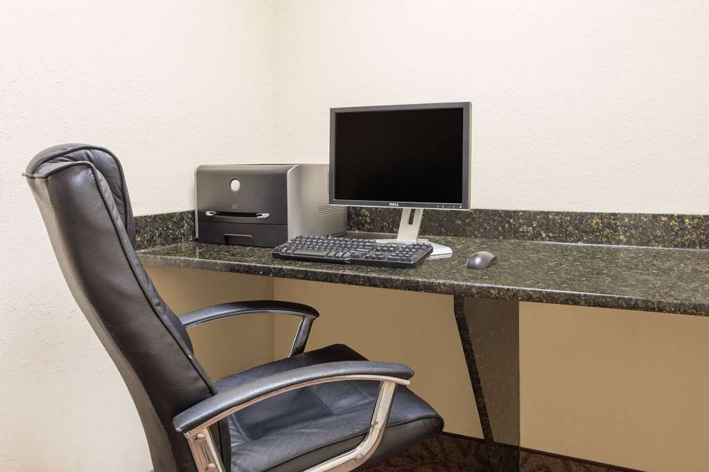 Days Inn by Wyndham Semmes Mobile - photo 14