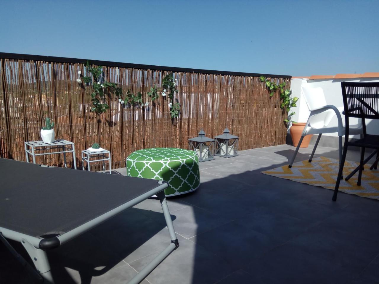 Apartamentos Suites Cariatide — Plasencia — photo 5
