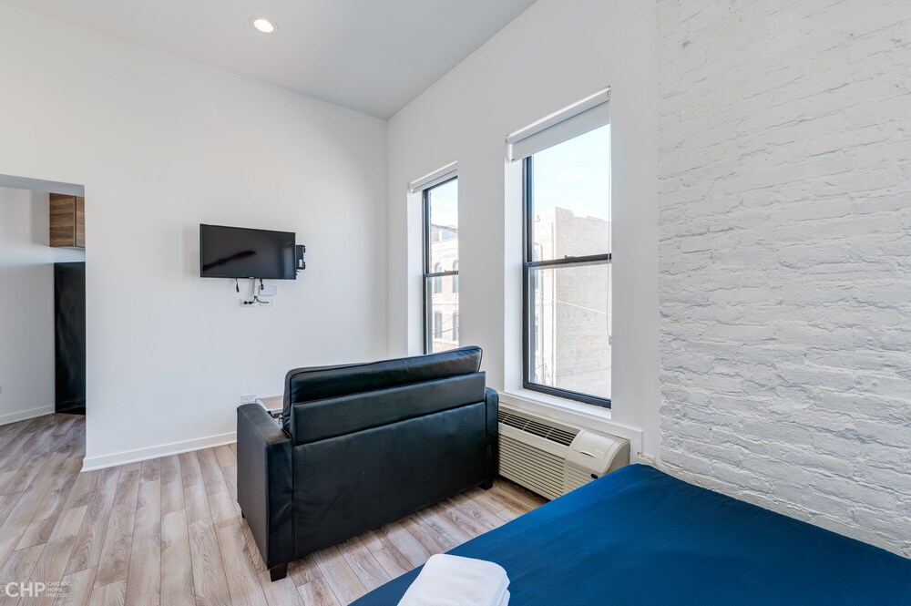 Chicago Third Floor Studio by 747 Lofts - photo 19