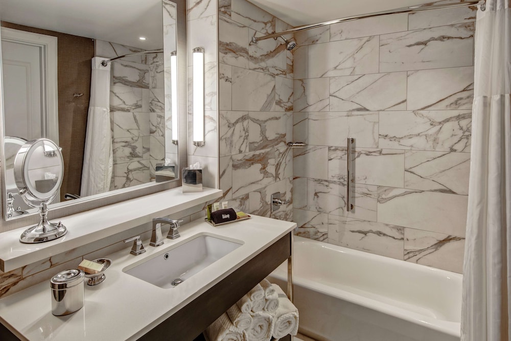 Hilton Nashville Green Hills - photo 26