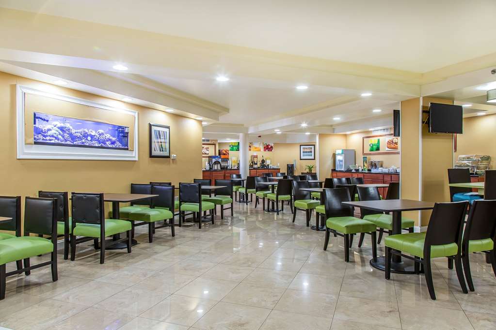 Quality Inn & Suites Middletown Newport - photo 31