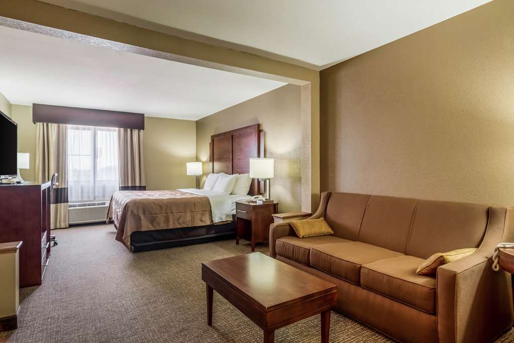 Quality Inn & Suites Salem near I 57 - photo 22