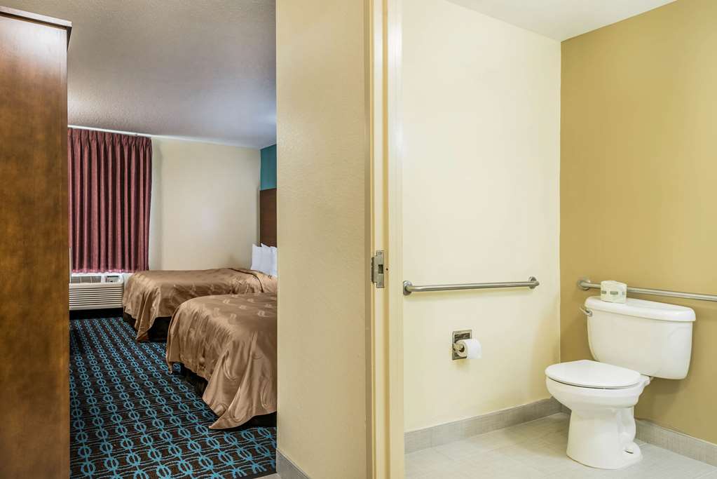 Quality Inn Loudon Concord - photo 15