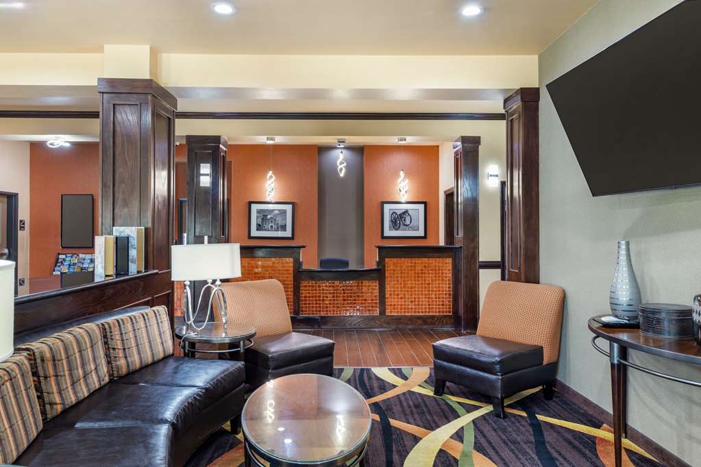Best Western Plus Goliad Inn & Suites - photo 7