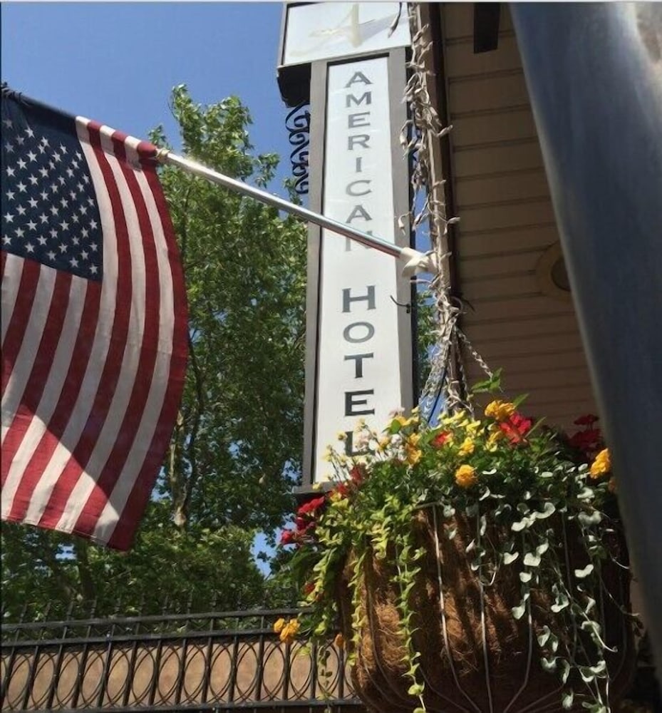 American Hotel - photo 37