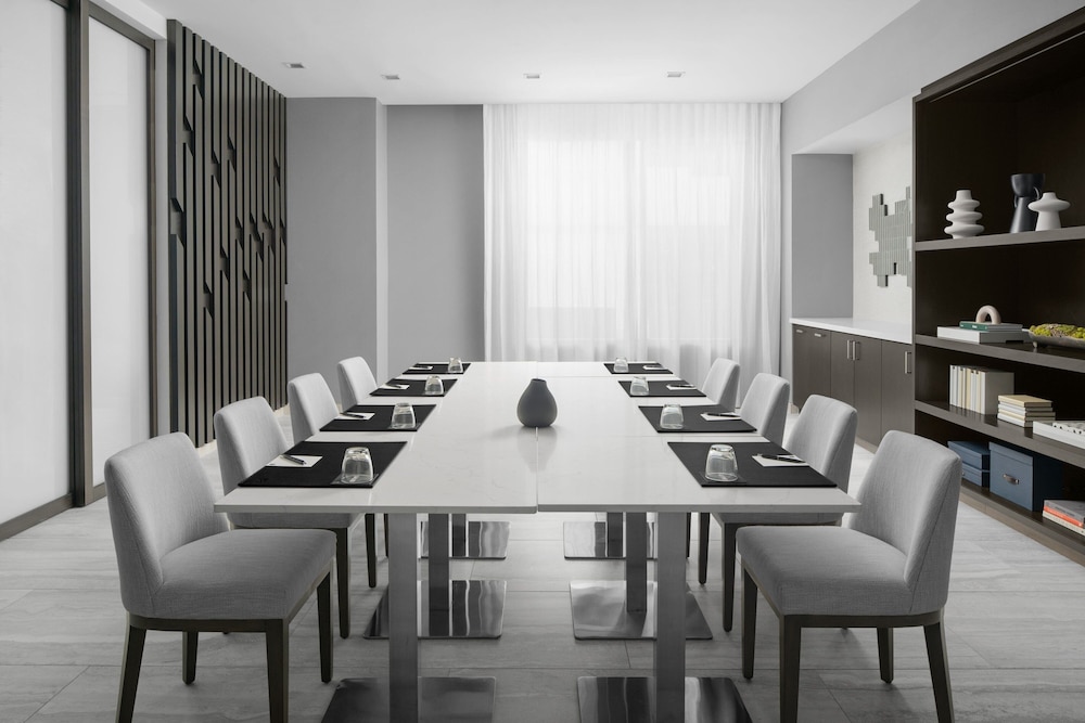 AC Hotel by Marriott Miami Dadeland - photo 53