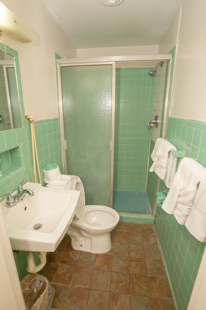 Coach House Inn - photo 38