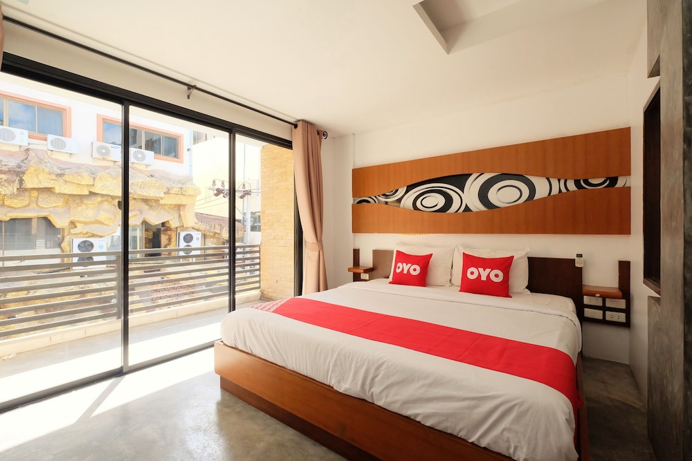 OYO 466 Vibes Patong in Kathu, Thailand
