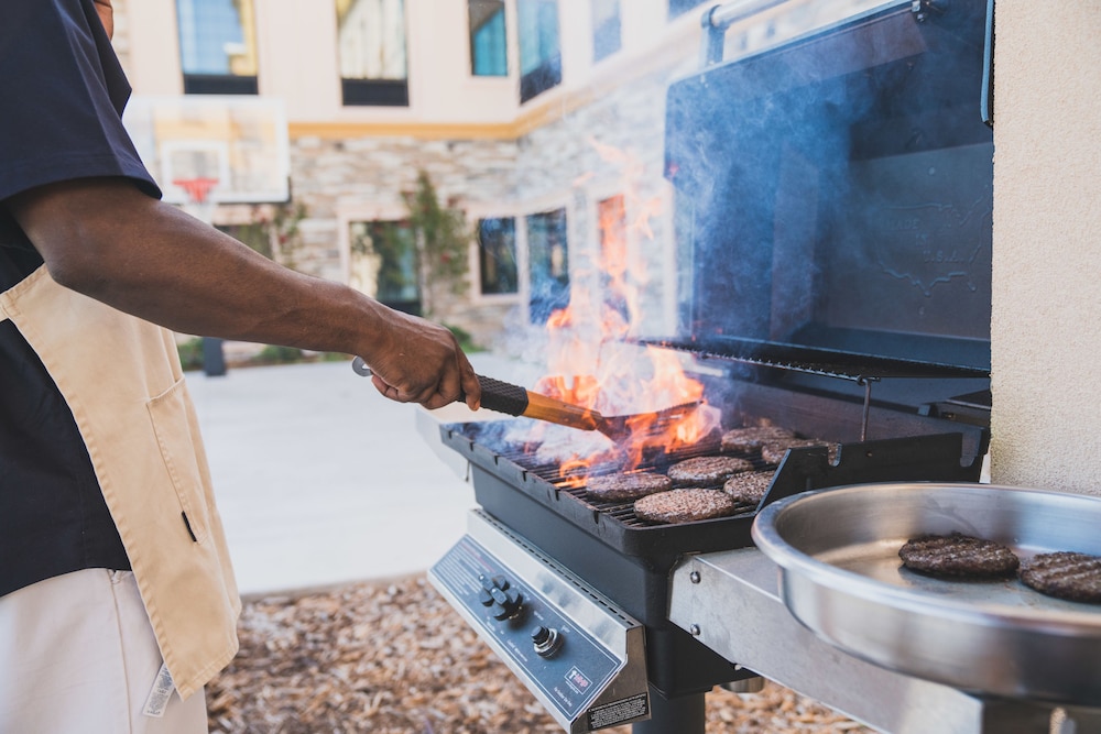Staybridge Suites Lubbock South by IHG - photo 53