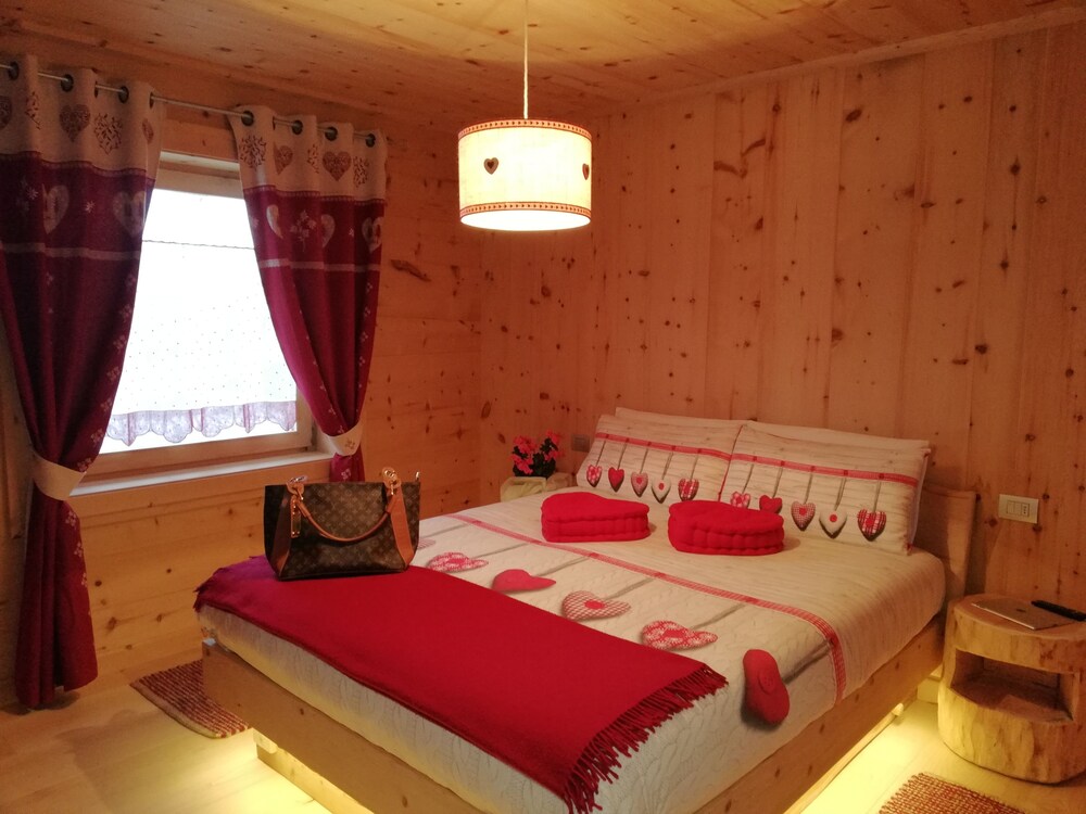 Al Bait Del Legn — hotel in Valdisotto