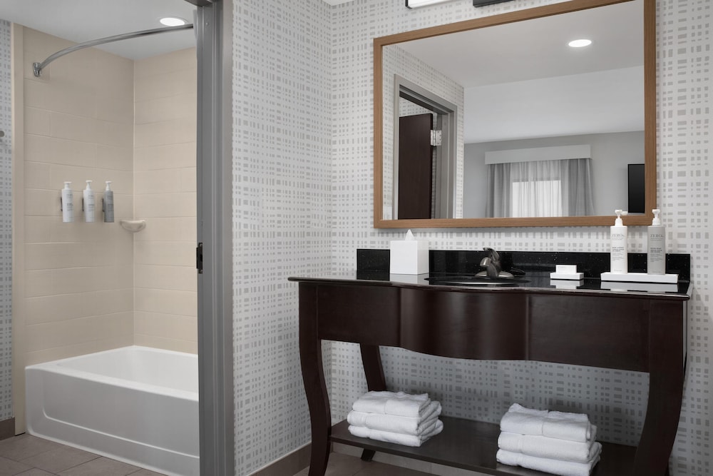 Hampton Inn & Suites Tupelo Barnes Crossing - photo 24