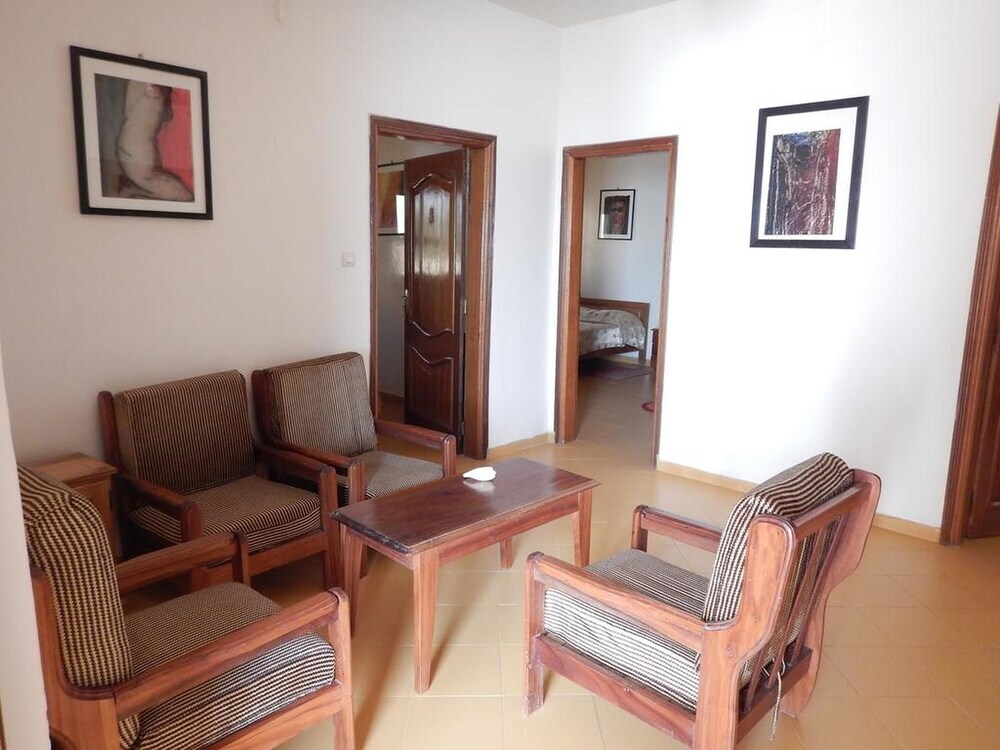 Le Saint James - carbon neutral hotel in Dakar