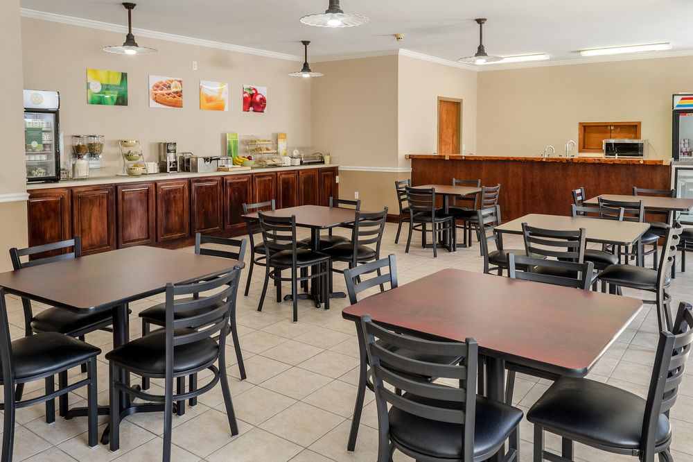 La Quinta Inn Gulf Shores - photo 58