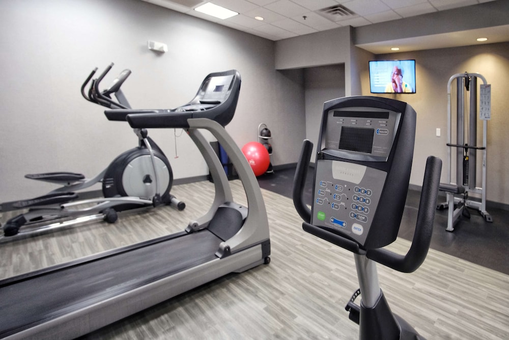 Hampton Inn Oklahoma City Yukon - photo 42