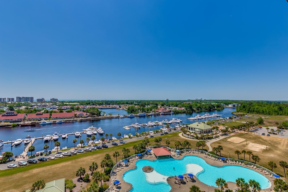 Barefoot Resort North Tower by Condo World - photo 50
