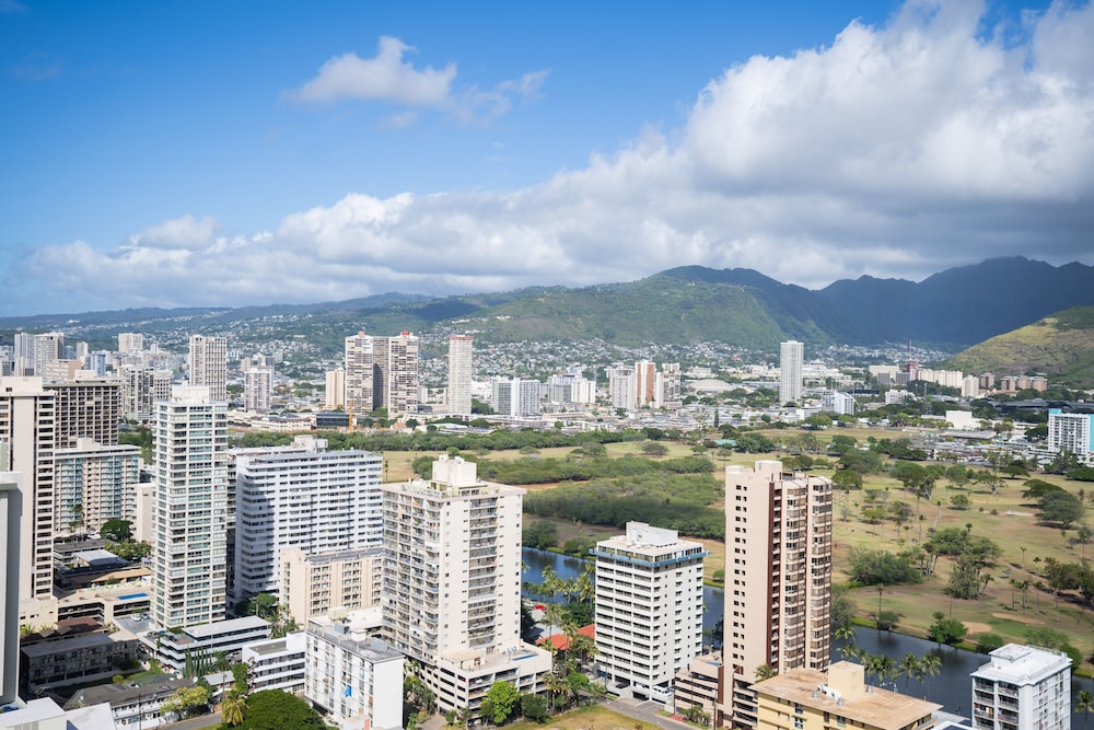 Waikiki Banyan Condo Located One Block From Waikiki Beach by Koko Resort Vacation Rentals - photo 170