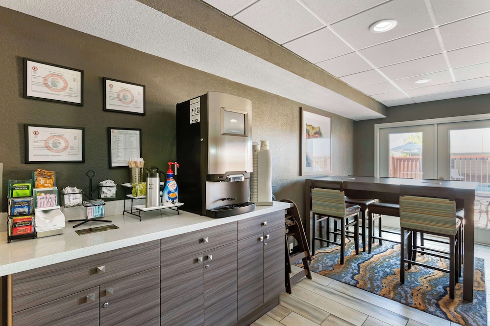 Best Western Plus Sun Canyon - photo 36