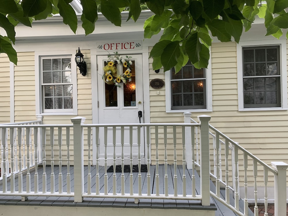 Old Orchard Beach Inn - photo 146
