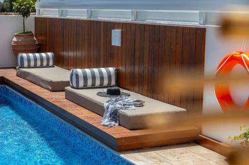 Chris Le Mare Luxury Villa