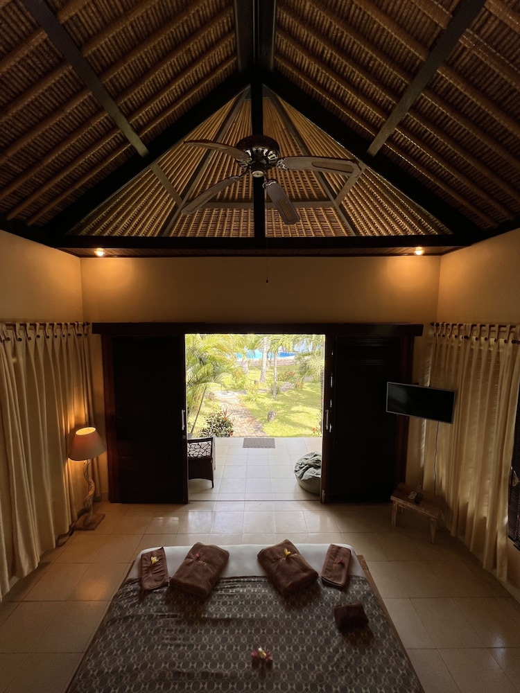 Relax Bali Dive & Spa Resort — hotel in Kubu