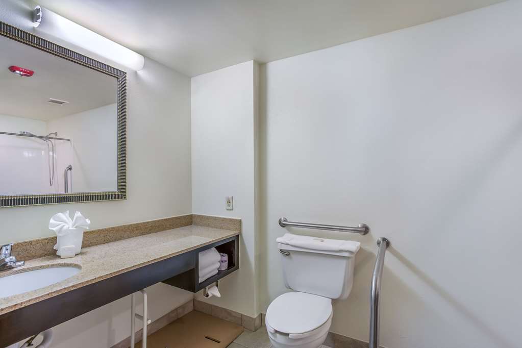 Burrstone Inn an Ascend Collection Hotel - photo 11