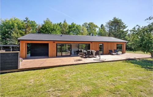 Lovely Home In Grenaa With Wifi — 5-Star Luxury Hotel in Grenaa, Denmark