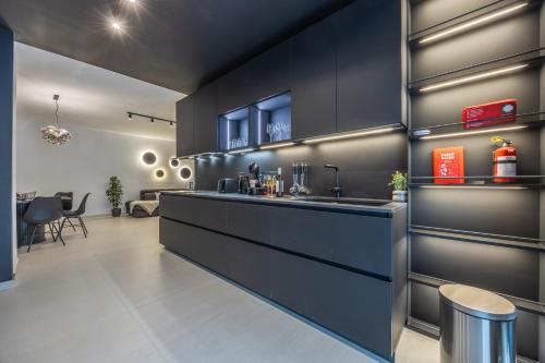 LoftNoir Sliema Spacious & very close to seafront — 4-Star Luxury Hotel in Sliema, Malta