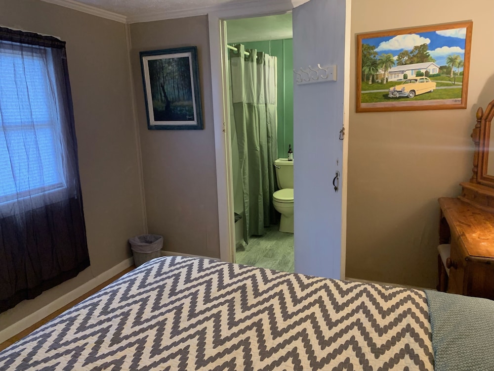 Nature Coast Inn - photo 94