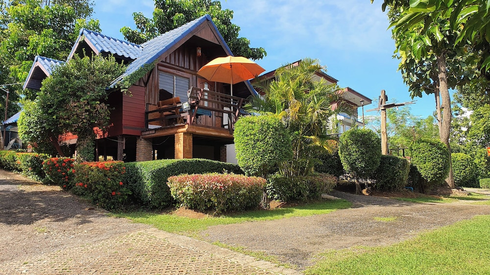 Banphu Montalang Resort in Mae Hong Son, Thailand