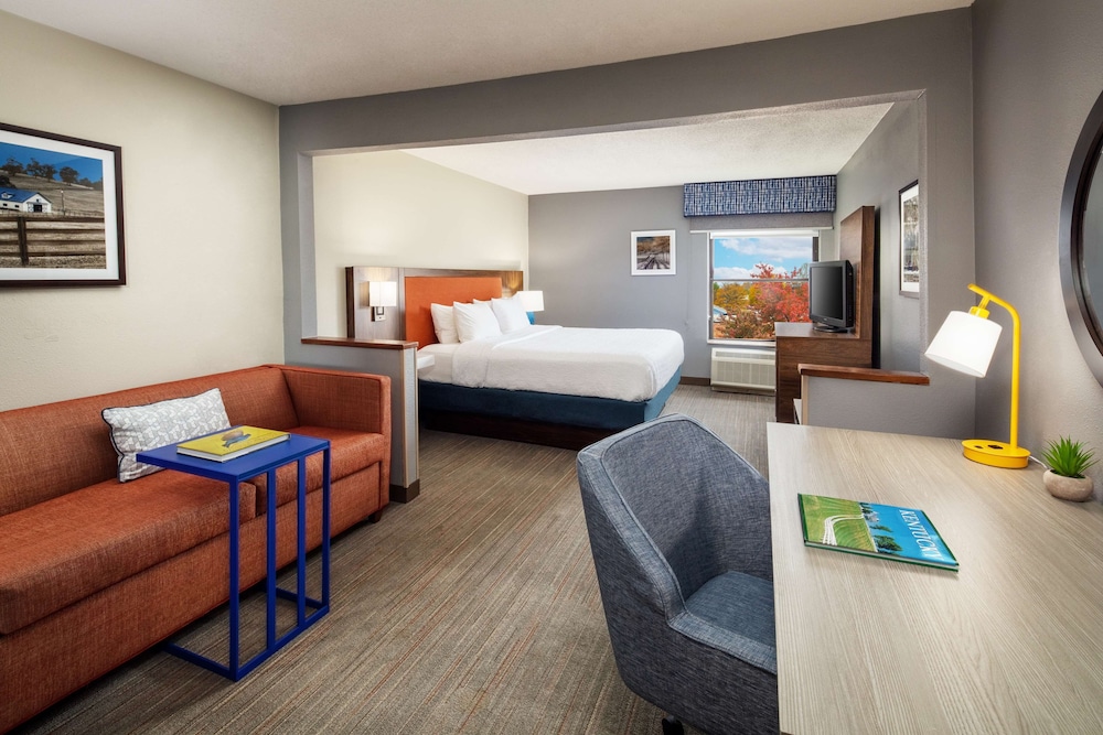Hampton Inn Lexington South Keeneland Airport - featured photo